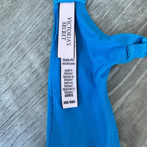 💙 VICTORIA’S SECRET Blue Convertible Adjustable Bra Size 36B - Picture 4 of 6